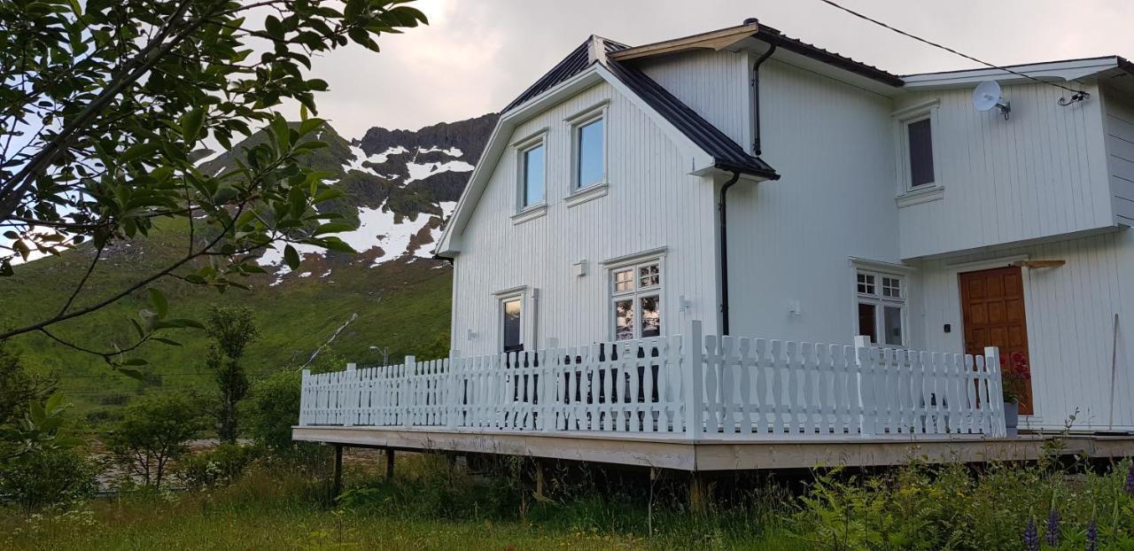 Pilan Lodge Lofoten Vestpollen Exteriör bild