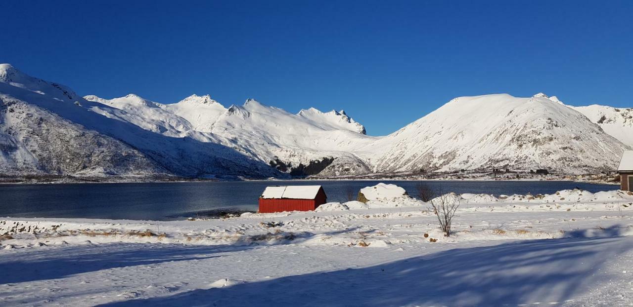 Pilan Lodge Lofoten Vestpollen Exteriör bild